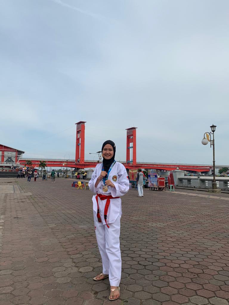 Dhea Alesandra Raih Medali Emas Kejuaraan Sumsel Open