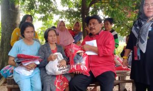 Ketua DPRD Lamteng Tinjau Korban Kebakaran Rumah