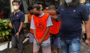 Polres Lambar Gelar Konferensi Pers, Satu Kasus Diantaranya Pengungkapan Kasus Pencabulan Belasan Murid di Pesibar. Polres Lambar Gelar Konferensi Pers, Satu Kasus Diantaranya Pengungkapan Kasus Pencabulan Belasan Murid di Pesibar.