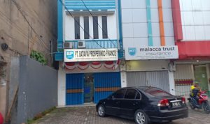 PT.Batavia Porsperindo Finance Sita Mobil Diduga Pakai Preman