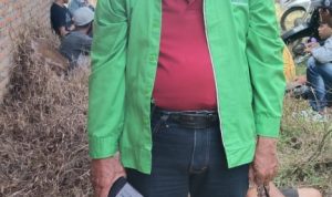 Tersinggung Pernyataan Juarno, Masyarakat 5 Keturunan Bandardewa Tebang Pohon Karet Diluar HGU PT HIM