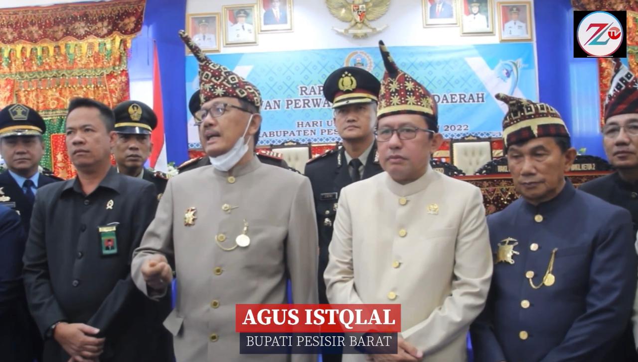 DPRD Gelar Paripurna Peringati HUT ke-9 Kabupaten Pesisir Barat