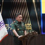 Brigjen TNI Iroth Beri Bimbingan Teknis Media Siber Brigjen TNI Iroth Beri Bimbingan Teknis Media Siber