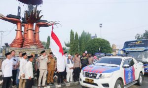 Bupati Lamteng Lepas Calon Jamaah Haji Kloter 7