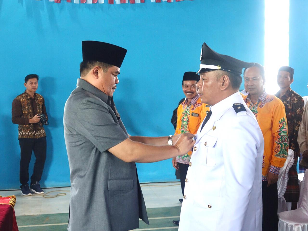 Bupati Lamteng Lantik Kakam Banjar Rejo