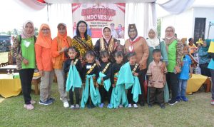 Bunda Paud Lamteng Buka Gebyar Paud Tingkat Kecamatan Punggur