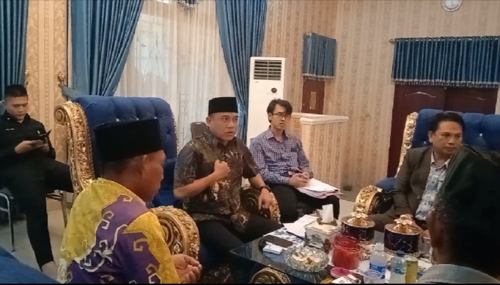 Ketua DPRD Terima Audensi Dengan 12 Tokoh Adat Lampura
