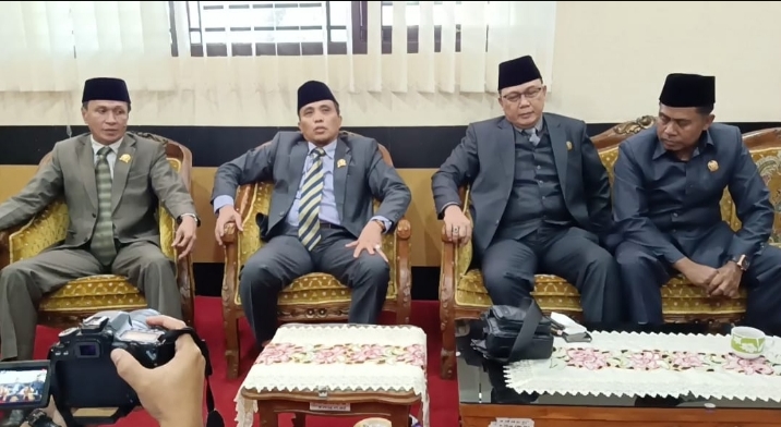 Fraksi Gerindra DPRD Lambar Tanggapi Keluhan Masyarakat Terkait Bangunan Bronjong di Way Warkuk