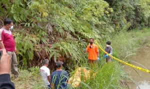 Hilang Hampir 2 minggu, Karsini ditemukan Tak Bernyawa di Irigasi. Hilang Hampir 2 minggu, Karsini ditemukan Tak Bernyawa di Irigasi.