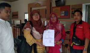 Owner Gerbang Sumatra88 dan Kepsek SMAN. 1 Abung Barat Resmi Laporkan Wartawan Abal-Abal Ke Polisi Owner Gerbang Sumatra88 dan Kepsek SMAN. 1 Abung Barat Resmi Laporkan Wartawan Abal-Abal Ke Polisi