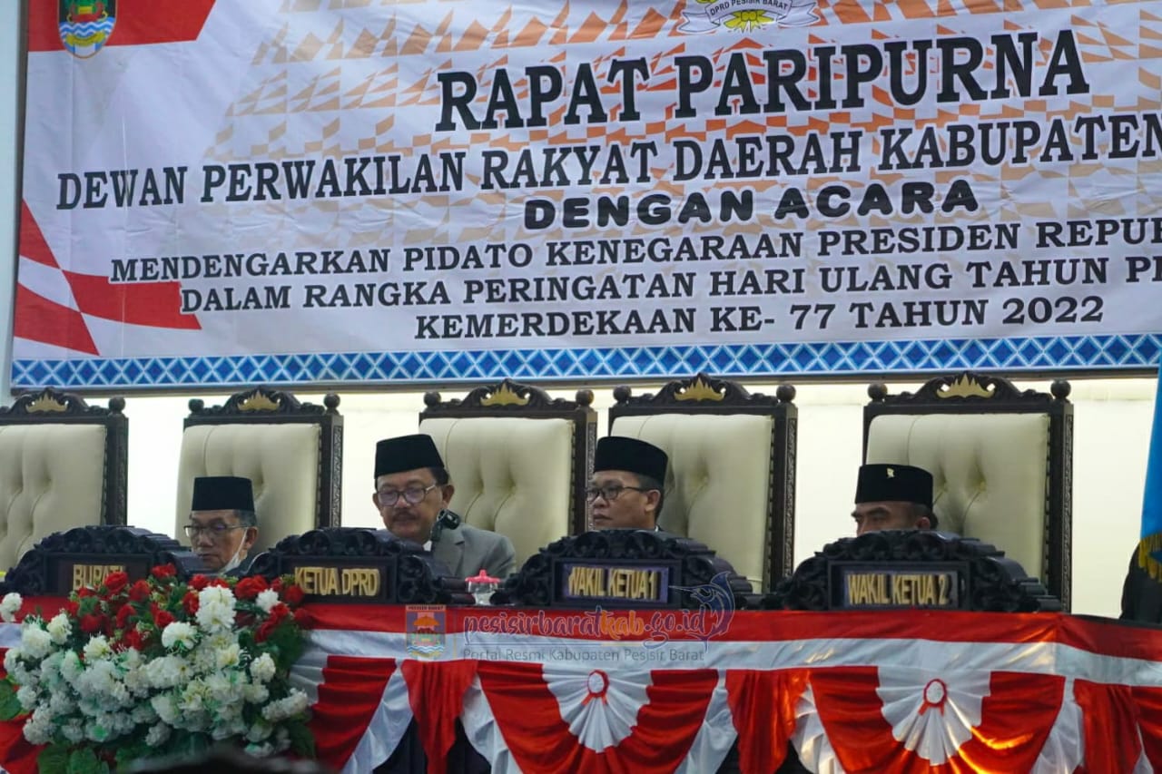 DPRD Pesibar Gelar Paripurna Mendengarkan Pidato Kenegaraan Presiden RI