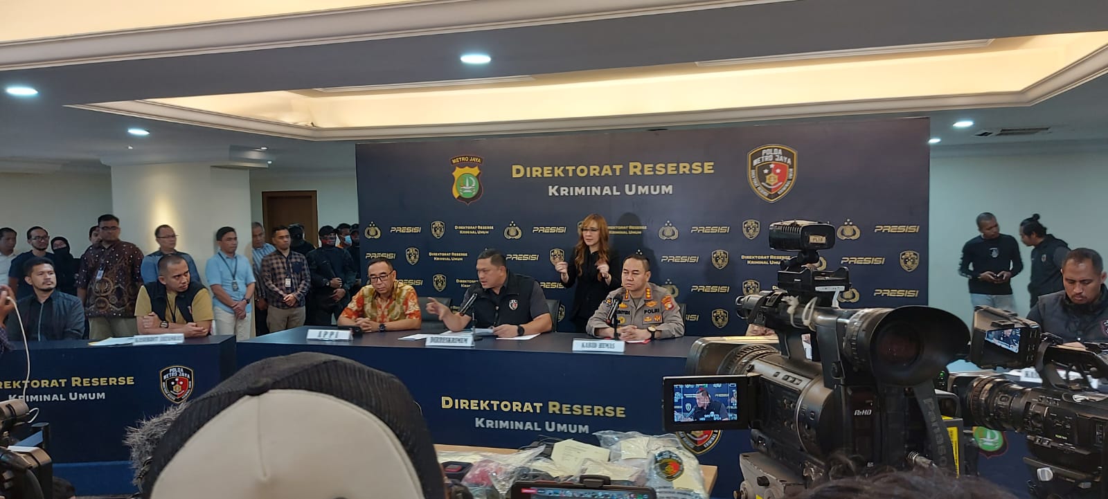 Ditreskrimum Polda Metro Jaya Tangkap Debt collector, Diduga Ancam Anggota Bhabinkamtibmas