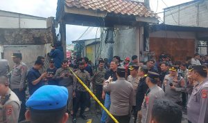 Total 17 Orang Tewas 51 Luka luka, Ratusan KK Mengungsi Mabes Polri Back Up Polda Metro Jaya Tangani Kebakaran Pertamina Plumpang