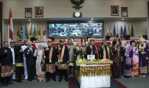 Rapat Paripurna Istimewa Dalam Rangka HUT Provinsi Lampung Ke-59 Rapat Paripurna Istimewa Dalam Rangka HUT Provinsi Lampung Ke-59