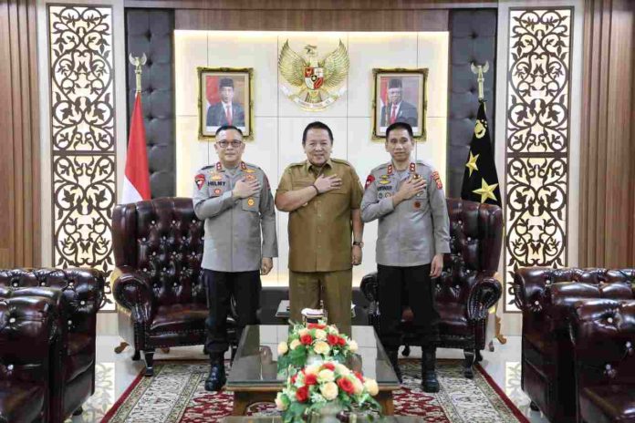 Gubernur Sampaikan Terimakasih kepada Irjen Pol. Akhmad Wiyagus dan Selamat Bertugas Irjen. Pol. Helmy Santika
