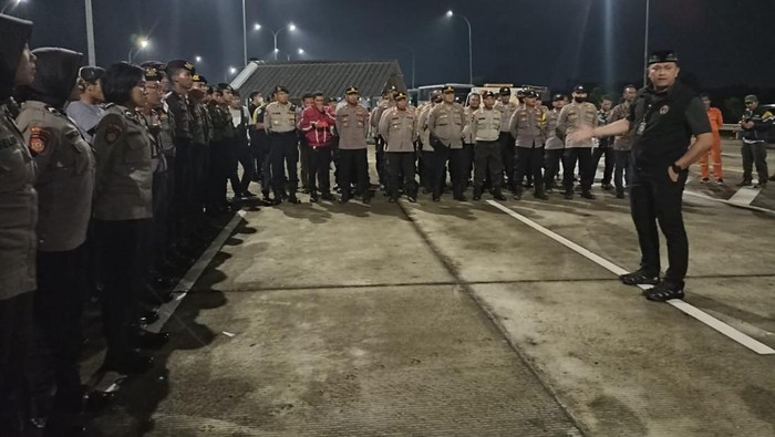 Mulai Ganggu Kamtibmas dan Resahkan Masyarakat Polda Metro Jaya Bubarkan Blokade Jalan Tol Jatikarya