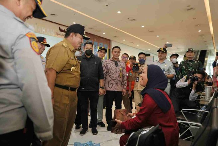 Gubernur Arinal Tinjau Arus Mudik Hari Raya Idul Fitri di Pelabuhan Bakauheni