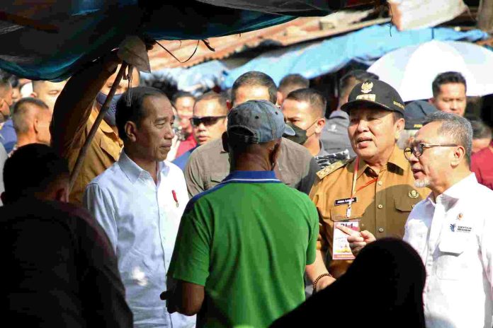 Gubernur dan Wagub Dampingi Presiden Jokowi dalam Kunker ke Pasar Natar