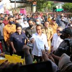 Gubernur Arinal dan Wagub Chusnunia Dampingi Presiden Jokowi dalam Kunjungan Kerja ke Pasar Natar, Lampung Selatan