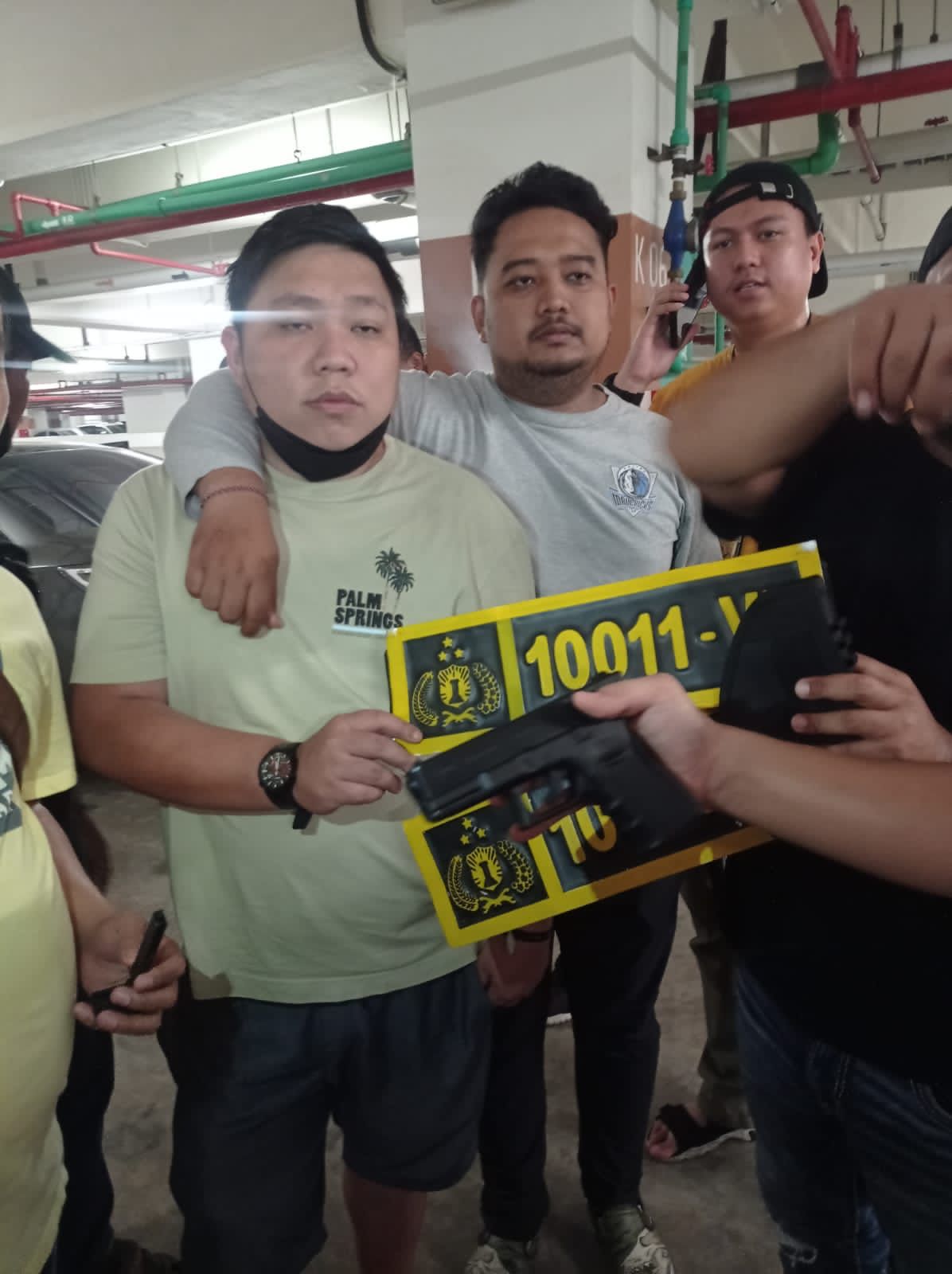 Kurang 1×24 Polda Metro Jaya Ringkus Pengendara Koboi Viral Bernopol Dinas Polisi Palsu di Tomang