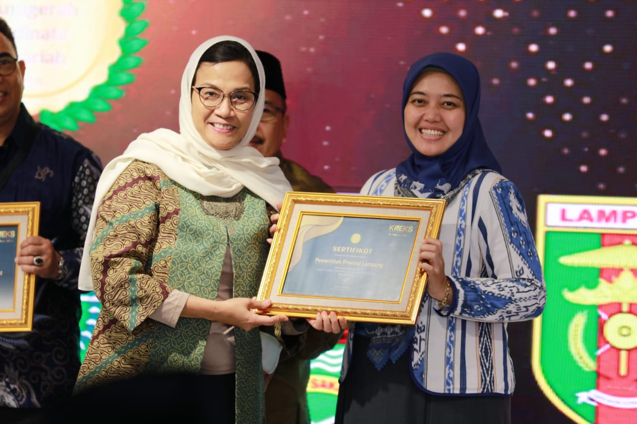 Pemprov Lampung Raih Anugerah Adinata Syariah 2023 Kategori Ekonomi Hijau Dan Berkelanjutan