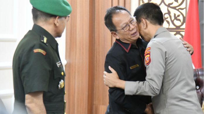 Mingrum Gumay Hadiri Pisah Sambut Kapolda Lampung