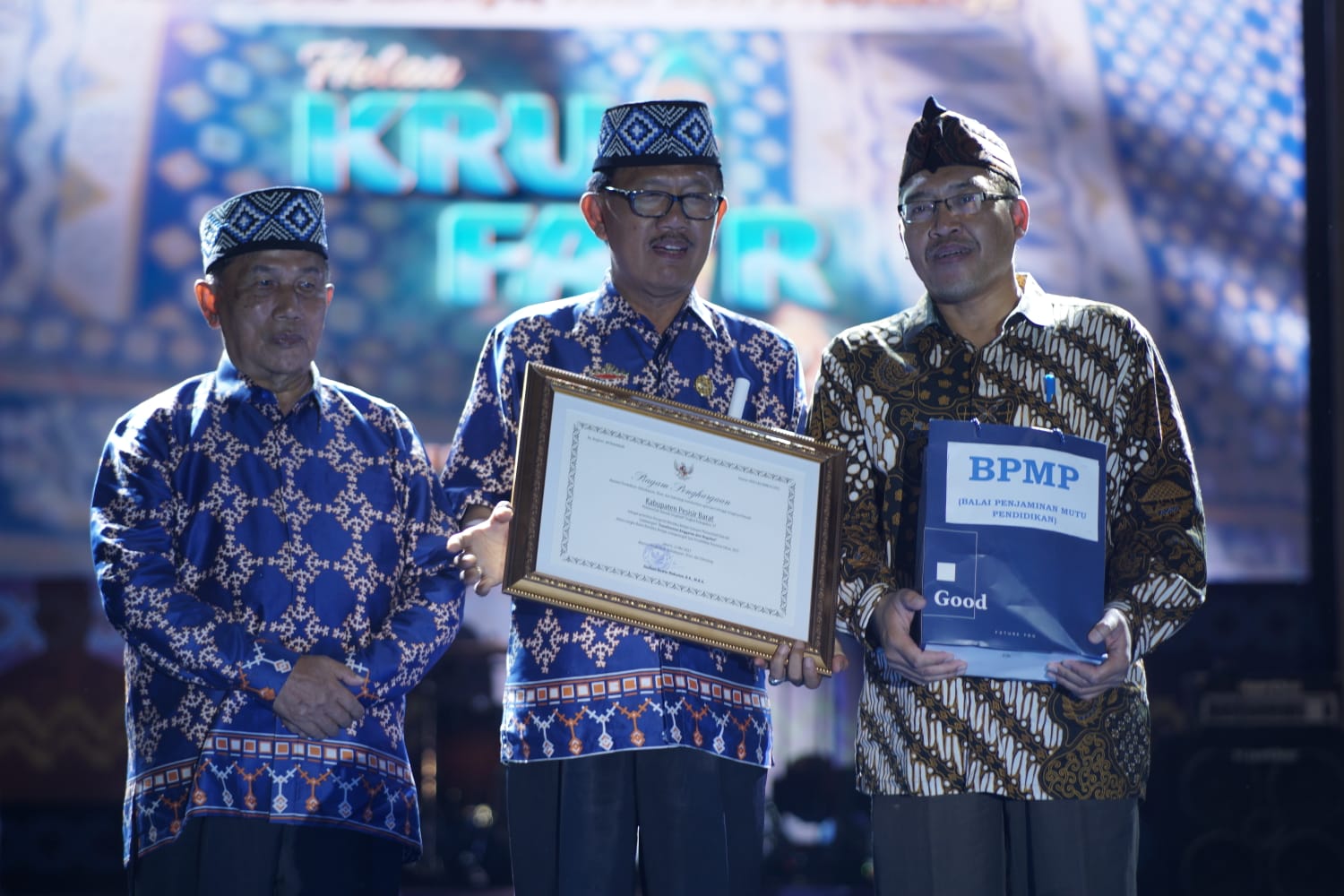 Bupati Pesisir Barat Buka Krui Fair 2023