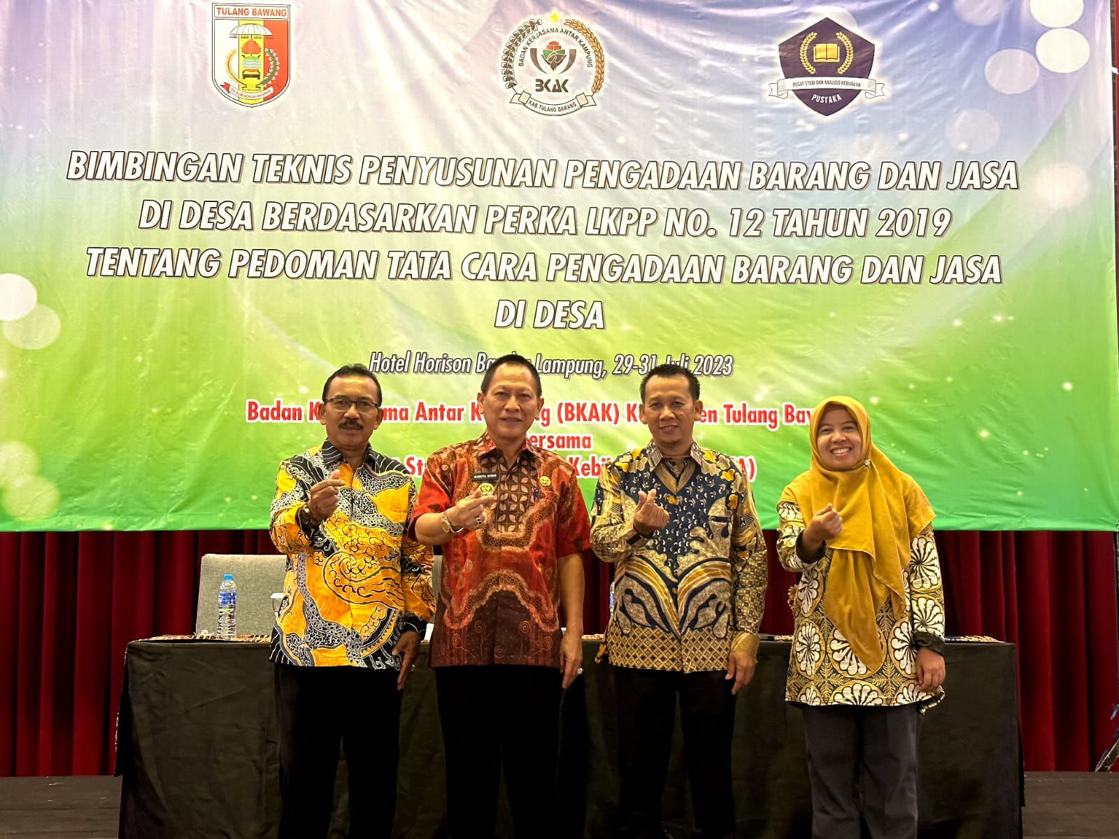 PJ Bupati Tuba Drs Qudrotul Ikhwan MM Tegaskan Agar Kepala Kampung Berhati-Hati, Dalam Mengunakan Angaran dan Sesuai Undang -Undang Yang Berlaku