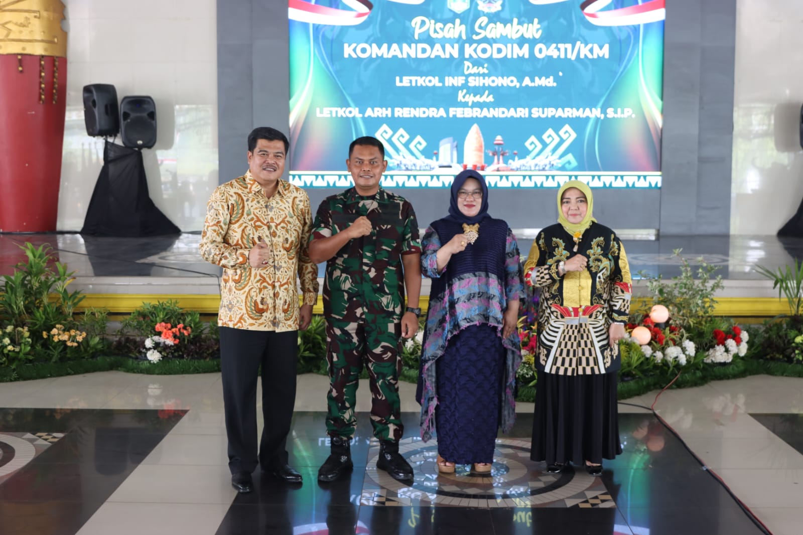 Pisah Sambut Dandim 0411/KM Dari Letkol INF Sihono, Amd. Kepada Letkol Arh Rendra Febrandari Suparman, S.I.P.