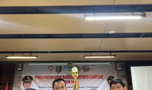 Ajang Temu Forum Anak Tahun 2023, Pj. Bupati Tuba Jelaskan Bahwa Salah Satu Definisi Unggul Yang Terdapat Dalam Tagline Tulang Bawang Udang Manis Ajang Temu Forum Anak Tahun 2023, Pj. Bupati Tuba Jelaskan Bahwa Salah Satu Definisi Unggul Yang Terdapat Dalam Tagline Tulang Bawang Udang Manis