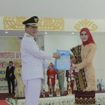 Ketua Tim Pengerak PKK Herlinawti Mengajak Budayak Menjadi Indentitas Bangsa