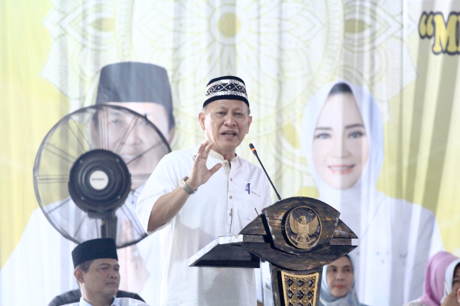 Penjabat Bupati Tuba Drs Qudrotul Ikhwan MM Buka Acara Istighotsah Akbar