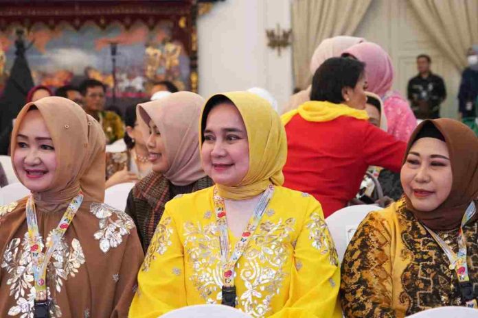 Ibu Riana Sari Ikuti Rakernas Dekranas Tahun 2023 yang Dibuka Ibu Hj. Wury Ma’ruf Amin