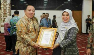 Pelepasan Chusnunia Chalim, Gubernur Arinal Sampaikan Terimakasih atas Dedikasinya Pelepasan Chusnunia Chalim, Gubernur Arinal Sampaikan Terimakasih atas Dedikasinya