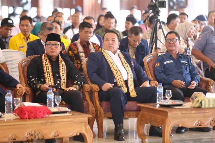 Ketum Arinal Melantik dan Mengukuhkan Kepengurusan KONI Kota Metro 2023-2027