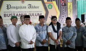 Hadiri Pengajian Akbar, Ini Pesan Gus Miftah Kepada Bacabup Ardito Wijaya Hadiri Pengajian Akbar, Ini Pesan Gus Miftah Kepada Bacabup Ardito Wijaya