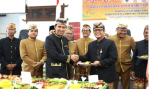 Wabup Ardito Wijaya Hadiri Paripurna Istimewa Dalam Rangka Hari Jadi Lampung Tengah Ke – 78 Wabup Ardito Wijaya Hadiri Paripurna Istimewa Dalam Rangka Hari Jadi Lampung Tengah Ke – 78