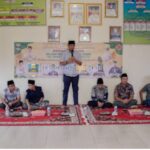 Kadis Kominfotiksan Sekaligus Ketua Karang Taruna Pesibar Safari Ramadhan di Balai Pekon Lintik Kecamatan Krui Selatan