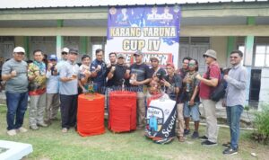 Pj Sekdakab Pesibar Buka lomba Kicau Mania