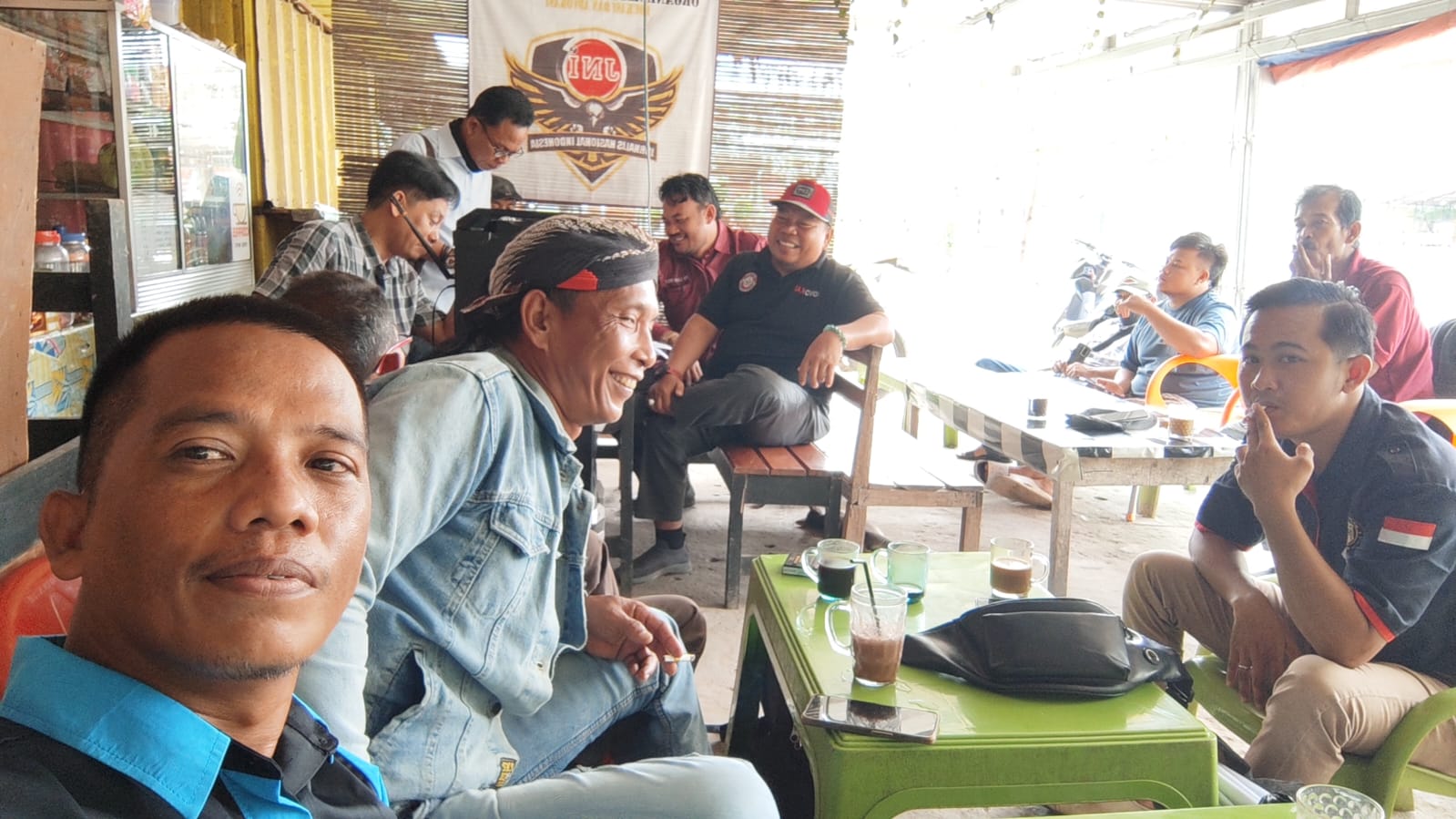 Ratusan wartawan Gruduk Kantor Bupati Dinas Kominfo Dan DPRD Mesuji