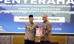Gubernur Mirza Serahkan LKPD Unaudited Tahun Anggaran 2024 kepada BPK-RI Perwakilan Lampung untuk Mendukung Kelancaran Proses Audit Sesuai Ketentuan Perundang-undangan