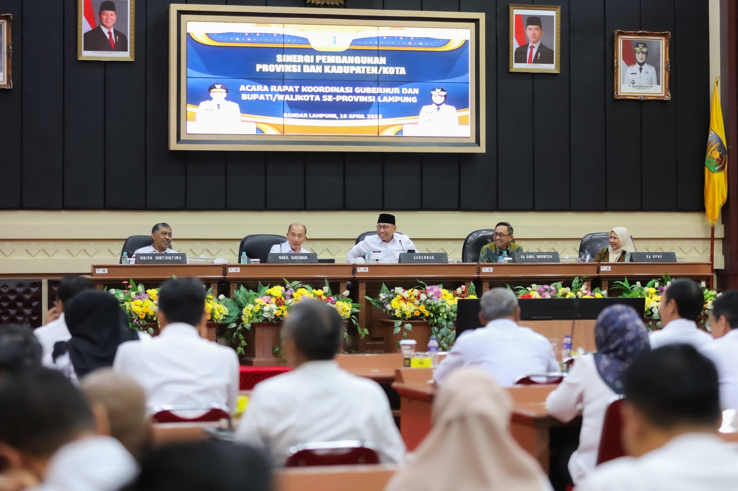 Gubernur Mirza Gelar Rakor Bersama Bupati/Walikota se-Provinsi Lampung, Perkuat Sinergi antara Pemerintah Pusat, Provinsi dan Kabupaten/Kota Demi Mempercepat Kesejahteraan Masyarakat