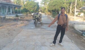 Desa Mukti Jaya Realisasikan Dana Desa (DD) Tahun 2025 Tahap Pertama Dengan Membangun Jalan Rabat Beton Desa Mukti Jaya Realisasikan Dana Desa (DD) Tahun 2025 Tahap Pertama Dengan Membangun Jalan Rabat Beton