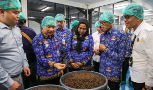 7 Ton Kopi Bubuk Lampung Tembus Pasar Hong Kong, UMKM Makin Tangguh 7 Ton Kopi Bubuk Lampung Tembus Pasar Hong Kong, UMKM Makin Tangguh