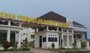 WARTAWAN KELUHKAN ADV YANG DIPESAN OLEH DPRD MESUJI ​TIDAK KUNJUNG DIBAYAR