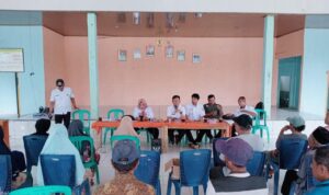 PEMBAGIAN BLT-DD TAHAP l DIDESA PANGGUNG REJO KECAMATAN RAWAJITU UTARA