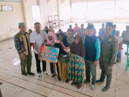 Pemdes, Desa Sidang Way Puji Menyalurkan Bantuan Langsung Tunai (BLT) tahun 2025, Sebanyak 24 KPM.